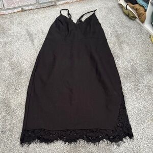Elegant Black Lace Trim Dress